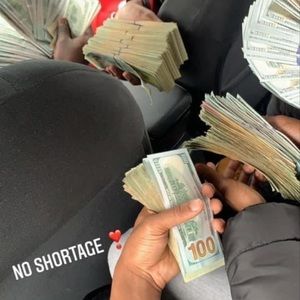 Meet your Posher, Julien